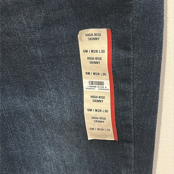 Levi Strauss Signature Women's High Rise Skinny Jeans 6M - Picture 10 of 15